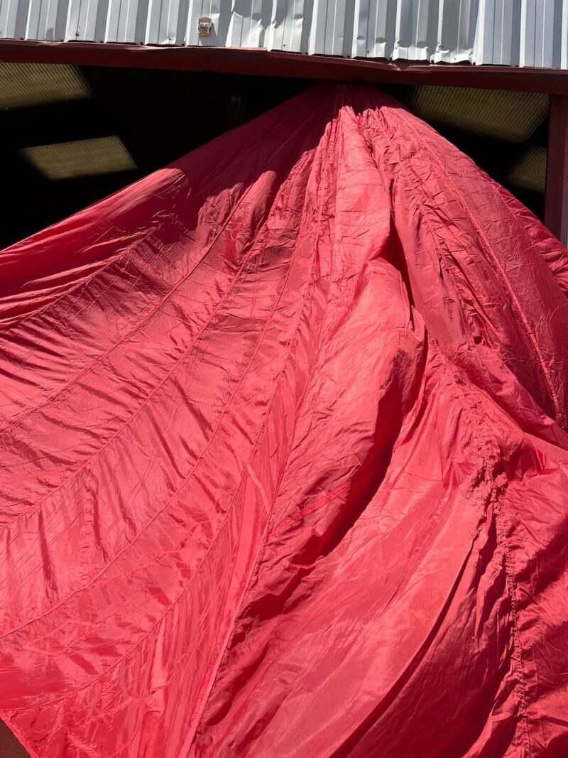 Voile parachute Dénaturée TAP Rouge