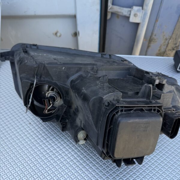 Phare Gauche Audi 0301202201 (2)