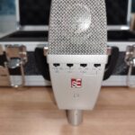 SE ELECTRONICS T2